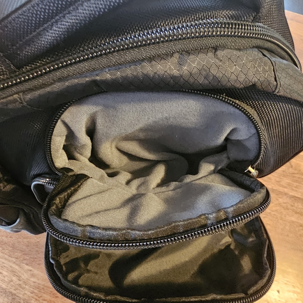 Samsonite Tectonic 2 Backpack Large Electronic Ai… - image 6